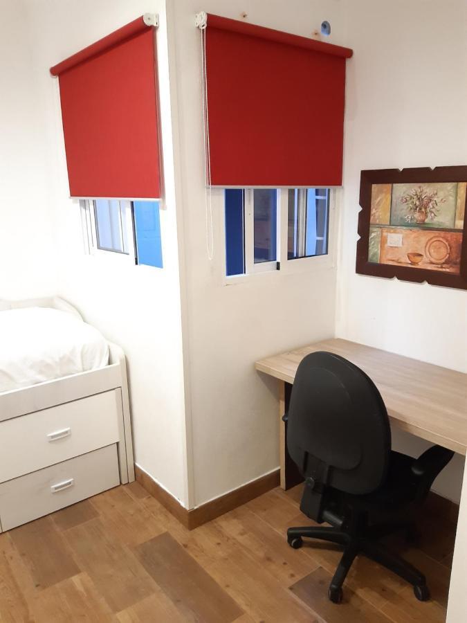 Zona Carrefour Apartment